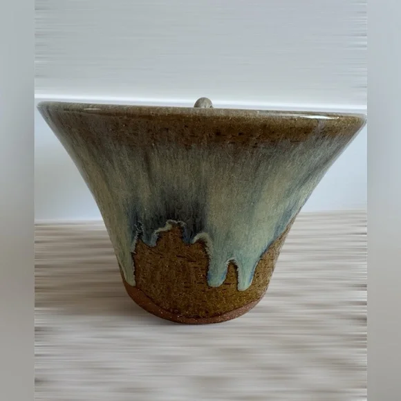 Japanese Ceramic: Mizusashi by Fukumori, Tsukidou Karatsu-yaki Suehiro Water Jar - Picture 2 of 16